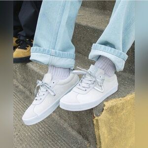 Vans Sport Low High Shine *NWT* Size 10 WOMAN